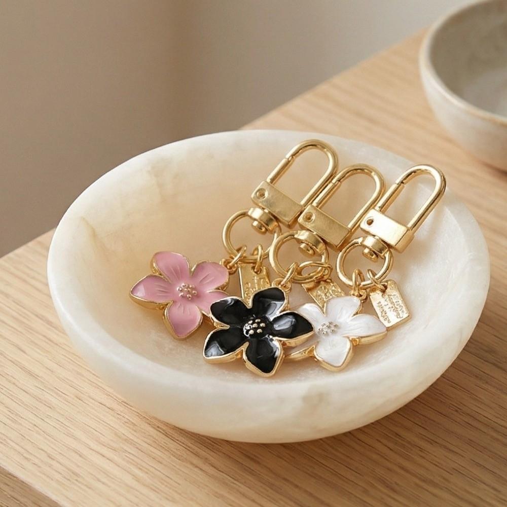 Mini Flower Pendant Ornaments Bag Hanging Creative Pear Blossom Keychain  Key Decor