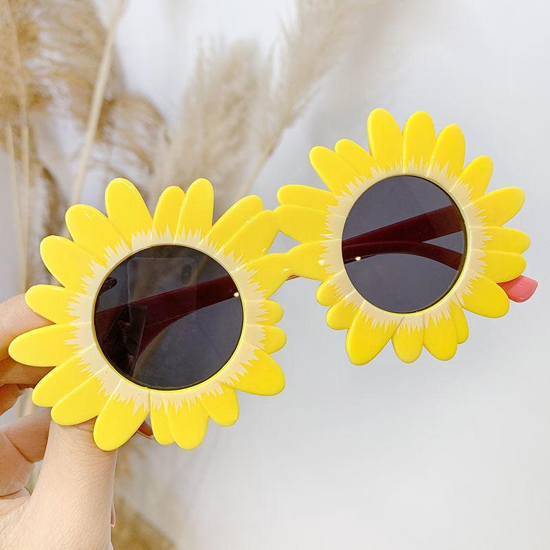 

Kids Fashion Flower Shape Sunglasses Vintage Children Oversized Round Frame Sun Glasses Boys Girls Daisy Flora Uv400 Goggles 0-8 Years Old