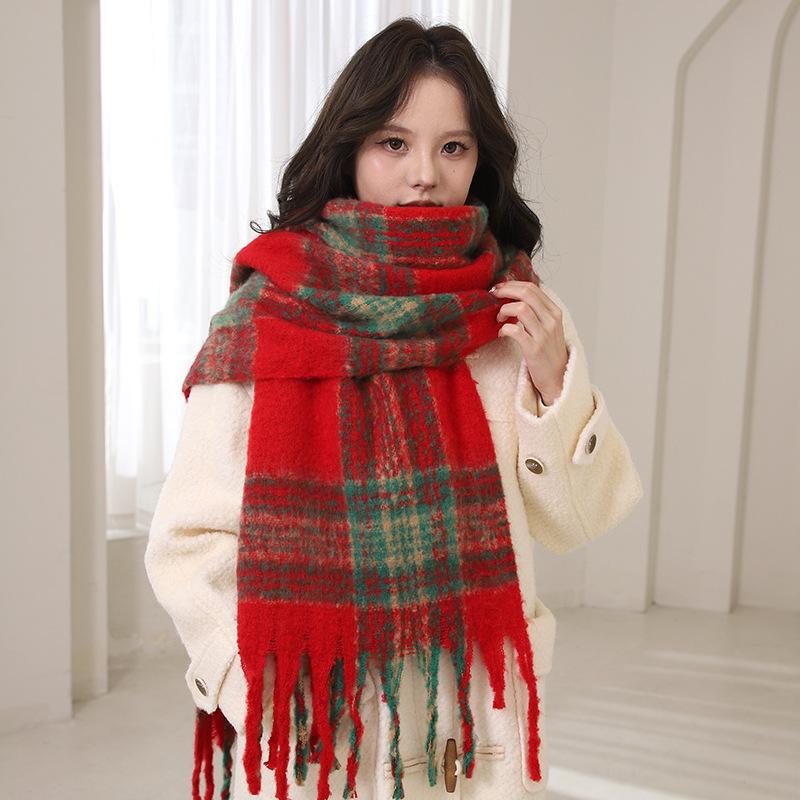 Maillard style brown imitation cashmere scarf women's winter senior sense tassel mohair thickened scarf student new