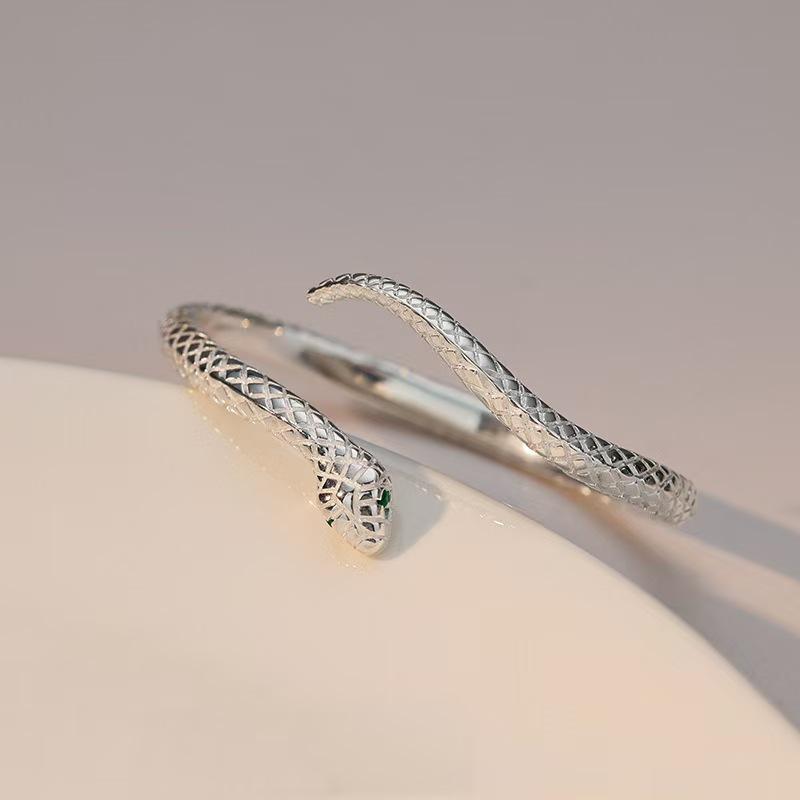 Fashion Snake Open Bracelet for Ladies