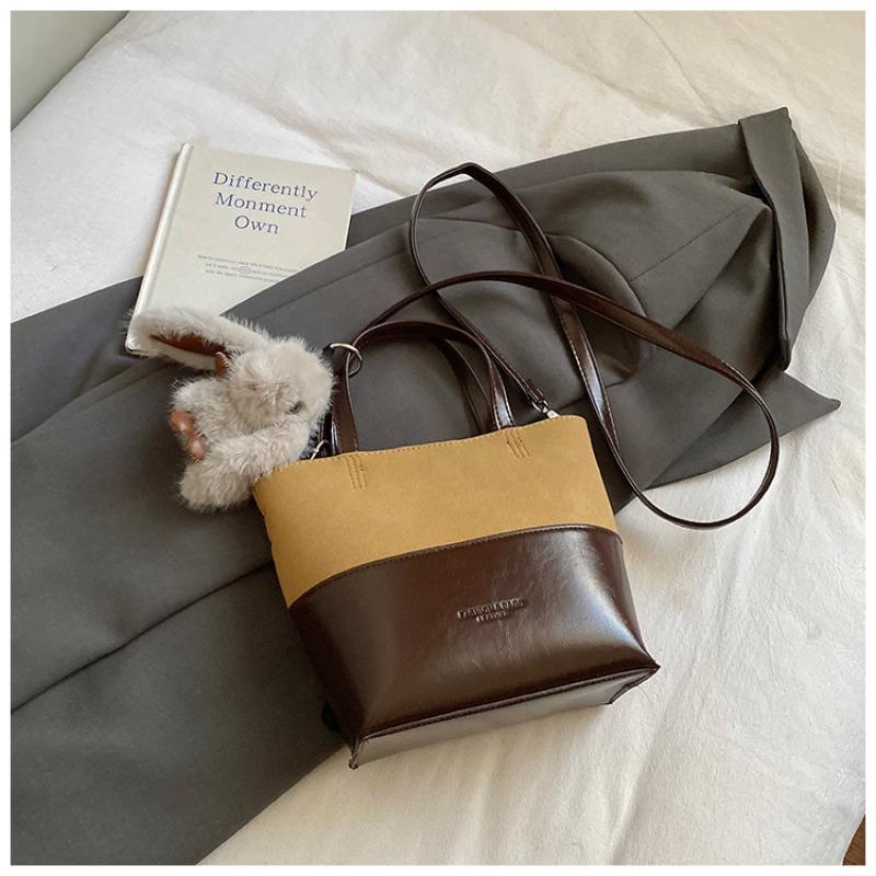 Casual retro simple shoulder bag fashionable personalized messenger bag winter new women's trend bucket bag