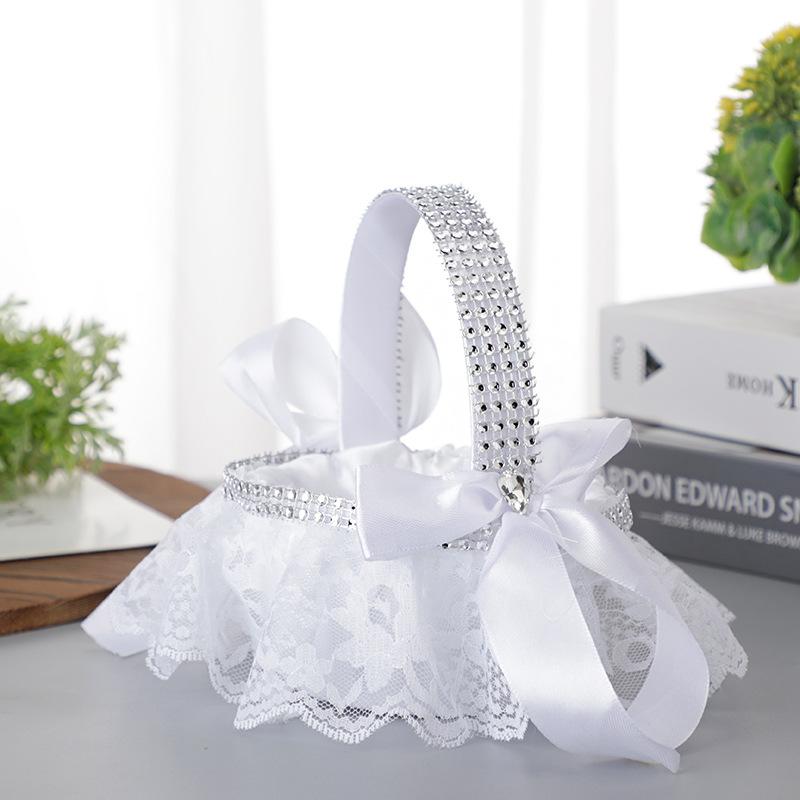 White Flower Girls Basket Pearl Lace Simple Wedding Basket for Flower Bride/kids Hand Held Wedding Ceremony Party Decorations