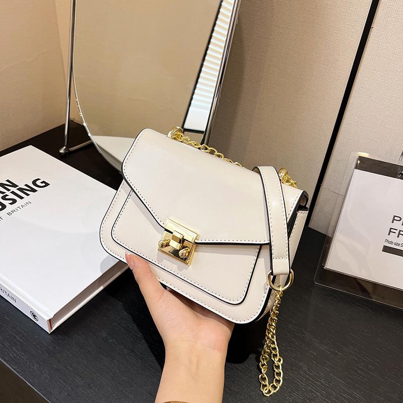 Premium Sense Small Bag Women's New Fashion Texture Women's Bag Versatile Chain Lock Single Shoulder Small Square Bag