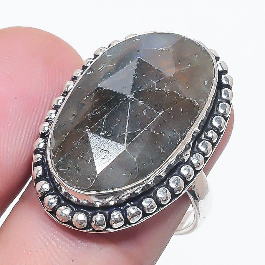 

Ювелирное кольцо из стерлингового серебра 925 пробы с лабрадоритом, размер 7