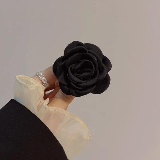 3D Brož s designem látkové květiny, klip na límec, květ kamélie, klopa, všestranné nošení, módní doplněk