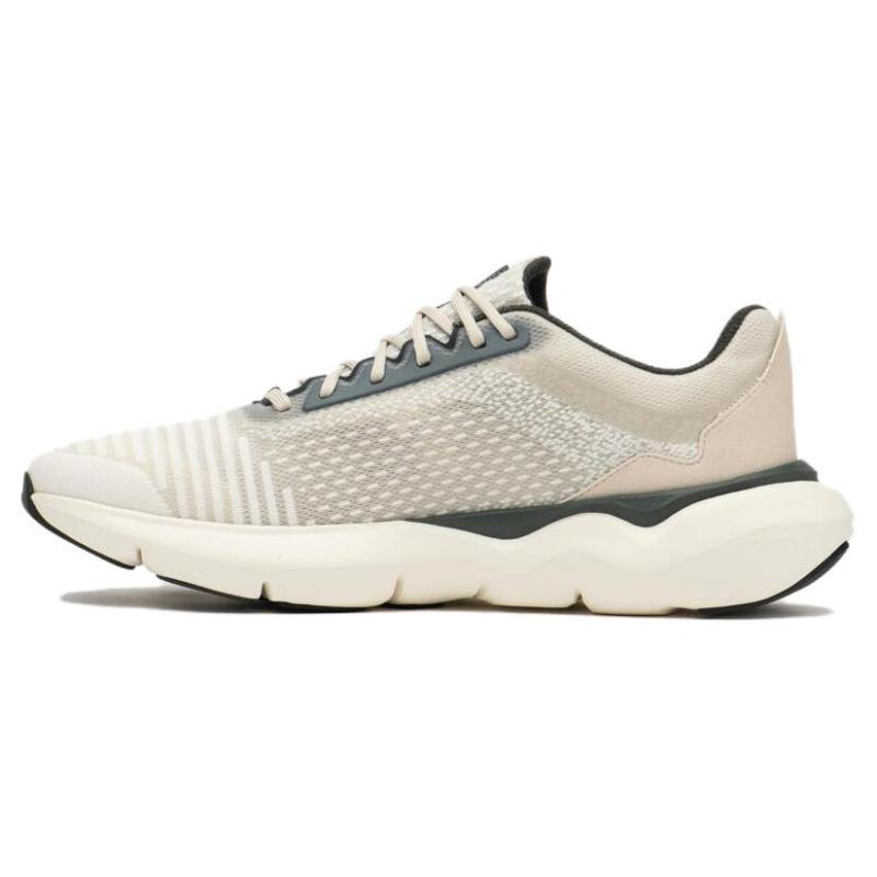 

Decathlon JF500.1 Удобные, амортизирующие, средней ценовой категории, легкие, маневренные, износостойкие кроссовки с низким верхом для мужчин белого цвета 40 белый