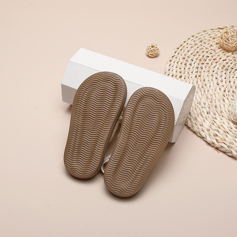Summer 2026 Girls' Retro Ethnic Comfortable Beach Sandals - Soft Sole for Toddlers, Kids, and Students