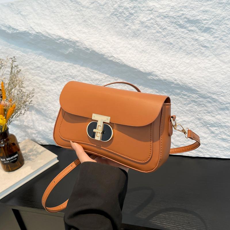 Niche retro versatile shoulder bag women's 2025 spring new fashion foreign style simple literary messenger small square bag