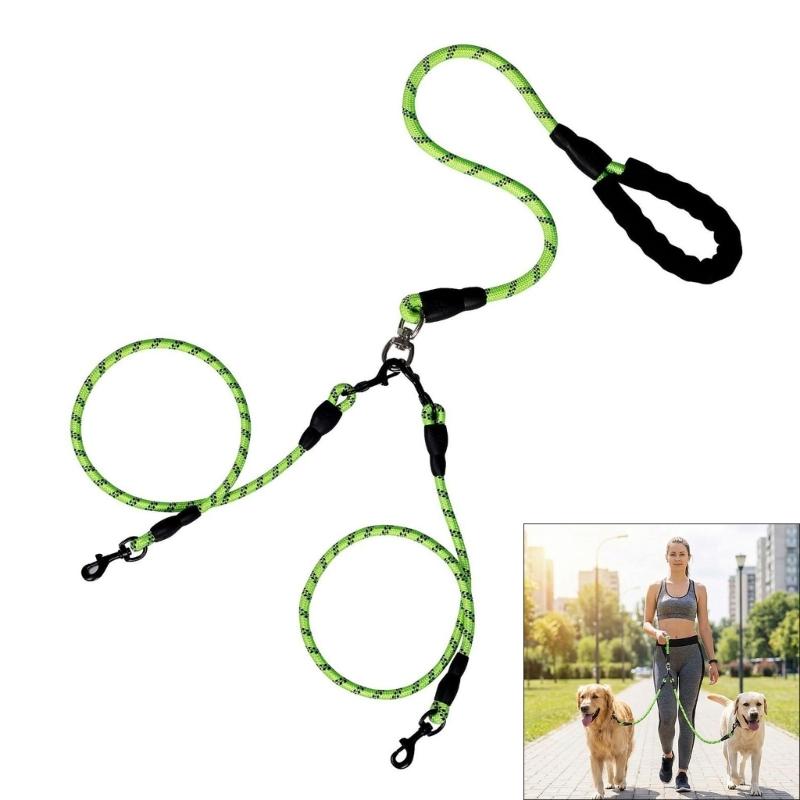Comfortable Handle Detachable Dog Leashes Reflective Operations Safety Lock and Strong for Daily Outdoor Use