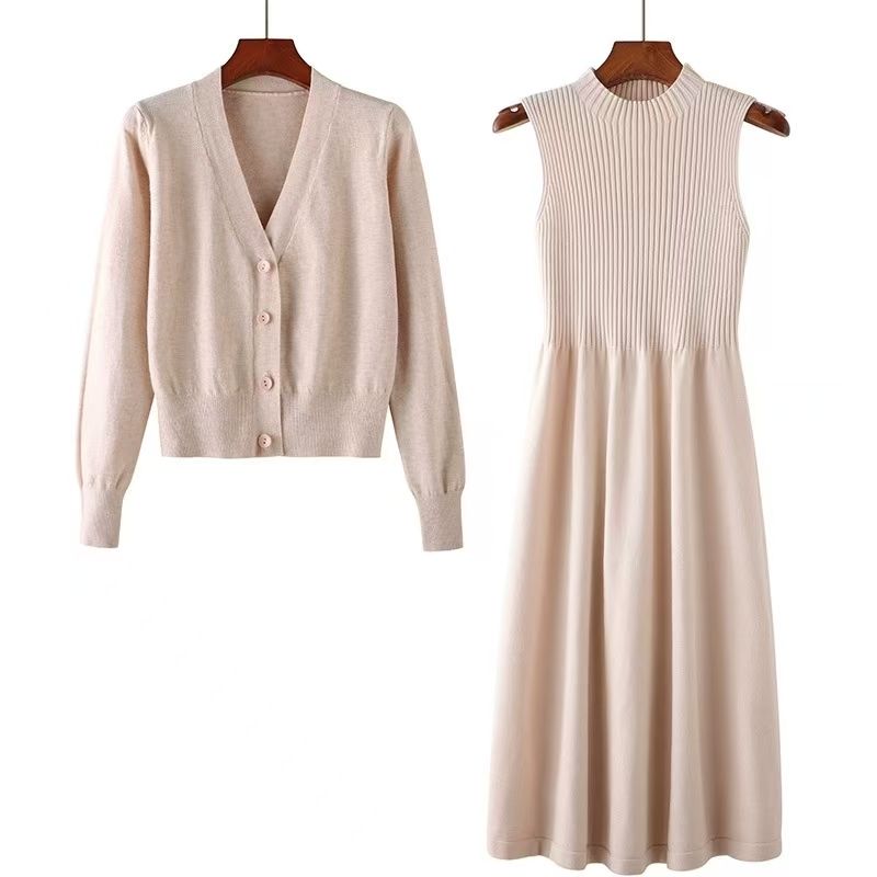 

European and American Knit sweater Dress Two-piece Set Knited Sweater Dress Two-Piece Set Apricot color One size