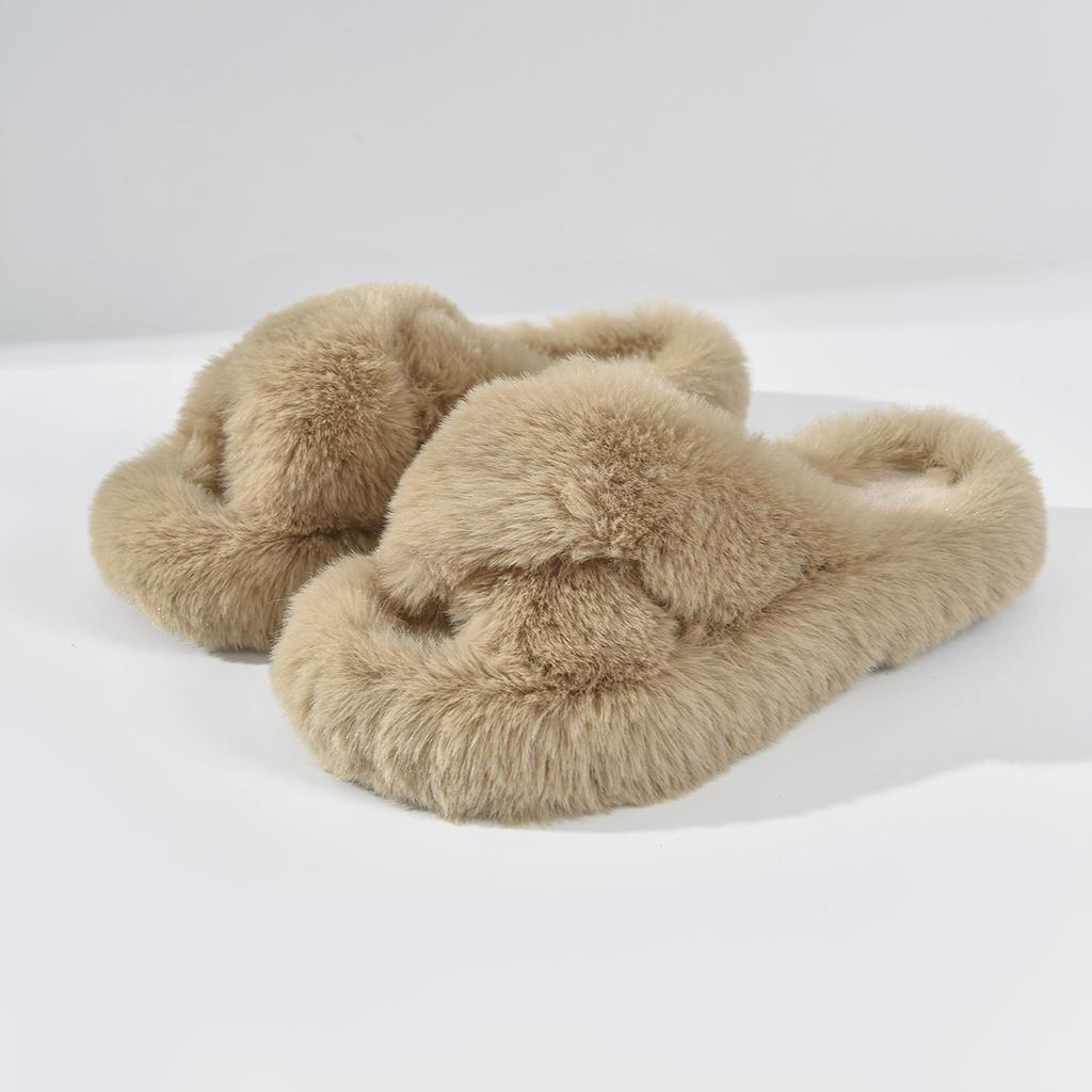 Fashion 2025 Women Warm Slippers Fur Fashion Designer Shoes Women Non-Slip Solid Color Winter New Comfortable Slippers Slides Women