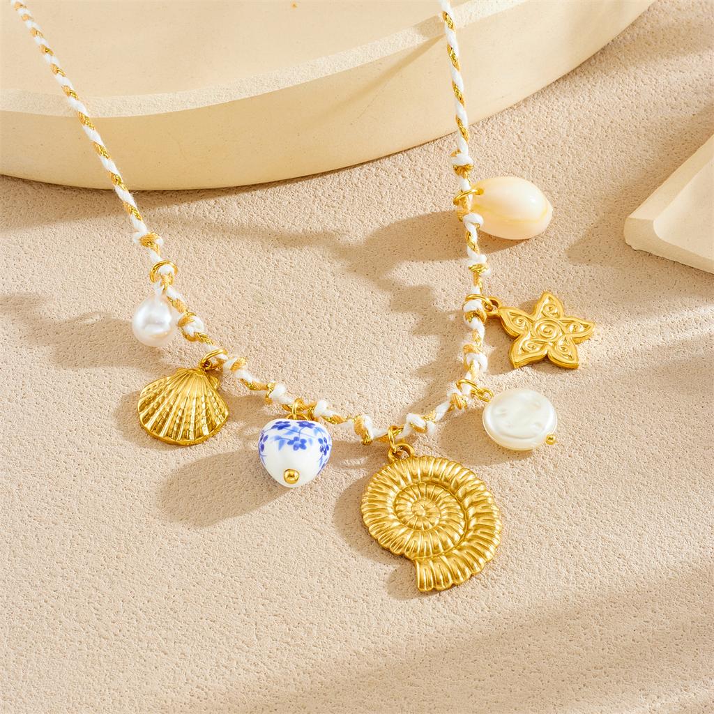 316L Stainless Steel Novel Trend Flower Shell Conch Pearl Pendant Necklace Women Leisure Vacation Neck Chain Jewelry