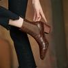 Mode 2024 Nya Höst/Vinter Damstövlar Spetsig Tå Tjock Klack Korta Stövlar Mode Chelsea Boots Skor för Kvinnor Höga Klackar 34-42