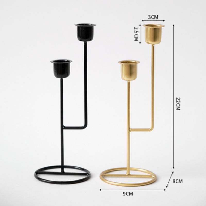Jednoduchý železný svícen Řemesla Zlatá stabilní základna Stolní ozdoba na svíčku Držák na svíčku Romantické dekorace