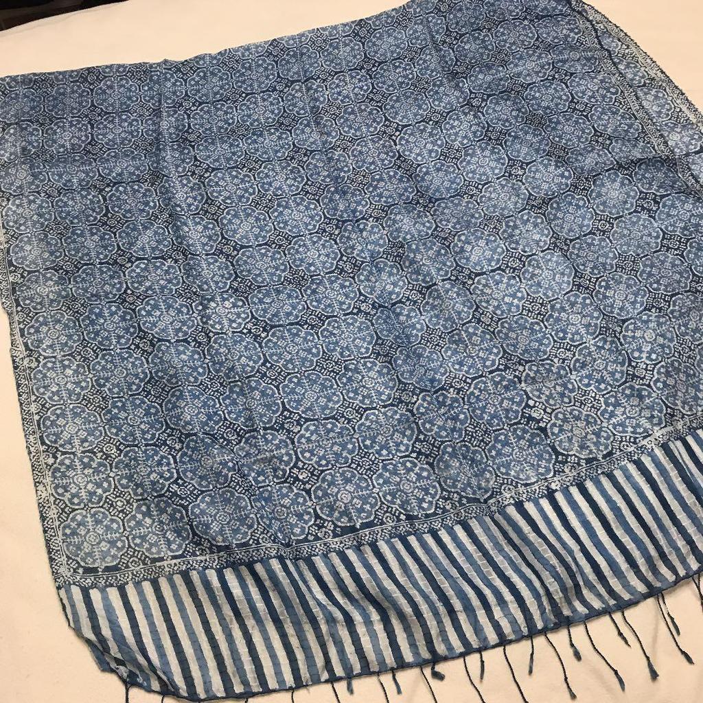 Used Stole, large size, embossed batik, indigo dyeing, silk, made in Jogjakarta