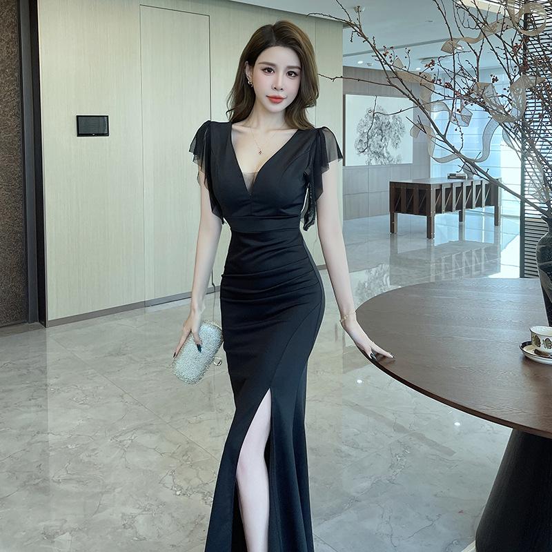 Elegantes V-Ausschnitt Abendkleid mit Schlitz - Figurbetonter Langer Rock