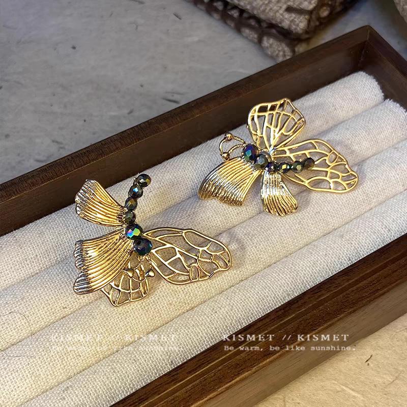 Golden wings~ Flowing gold butterfly stud earrings temperament front and rear earrings earrings