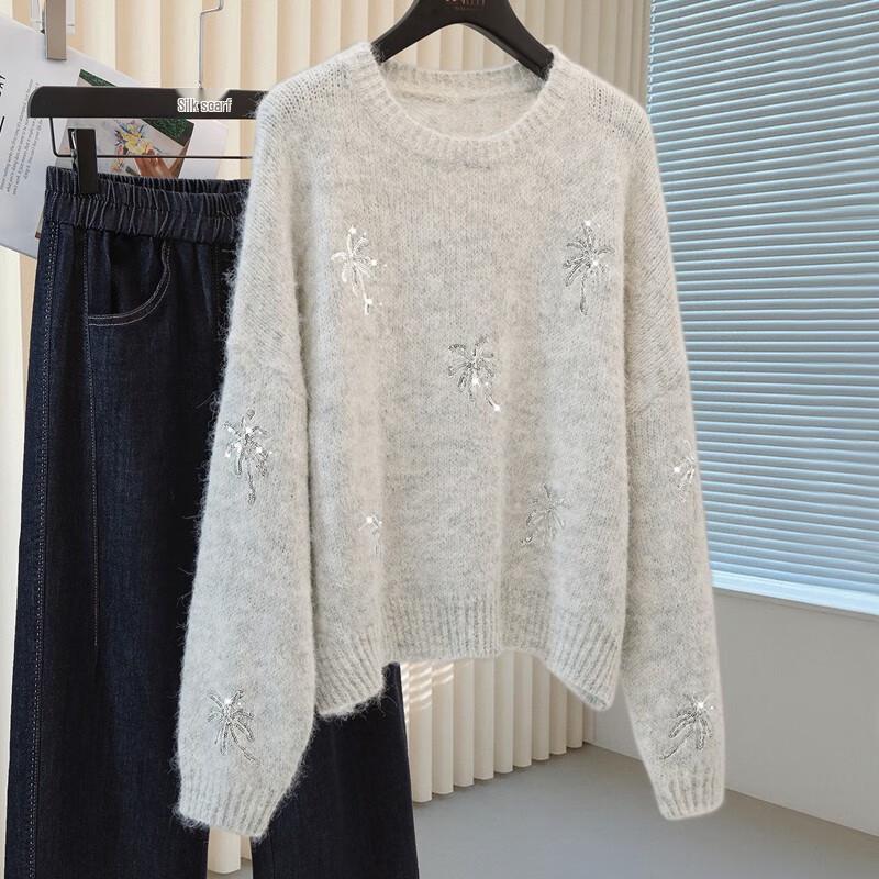 Women's Loose Fit Round Neck Wool Blend Knitted Sweater
