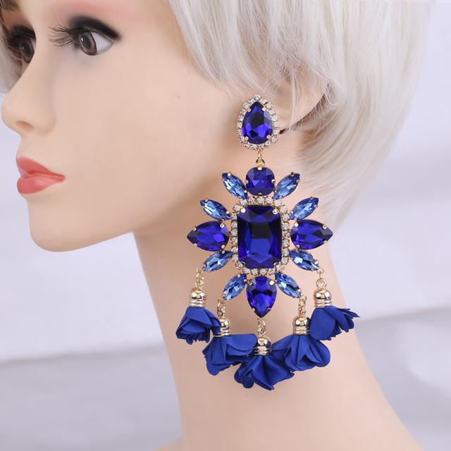 Aretes De Mujer Modernos Módní náušnice kapkové náušnice pro ženy Květinový střapec Náušnice Svatební Brincos šperky Dívka Dárky