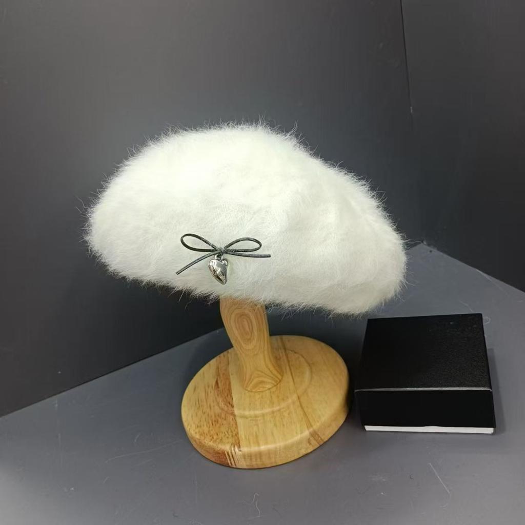 Korean Version of Versatile Bow with Rabbit Fur Backwards Beret White Women's New Winter Sweet and Cute