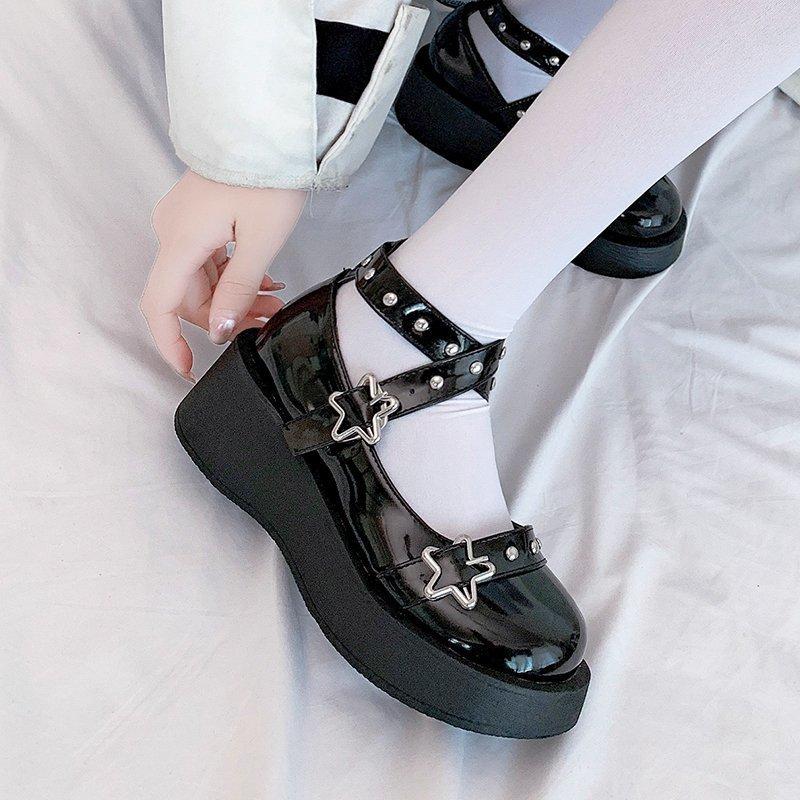 Women High Heels Lolita Shoes Platform Japanese Style Vintage Buckle Strap Mary Janes Women Cross-tied Girls Rivet Casual Shoes