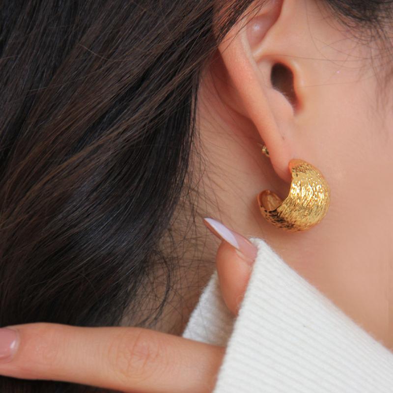 Minimal Design Metal Beans Stud Earrings For Cute Girls New Fashion Jewelry Party Simple Accessories For Womens