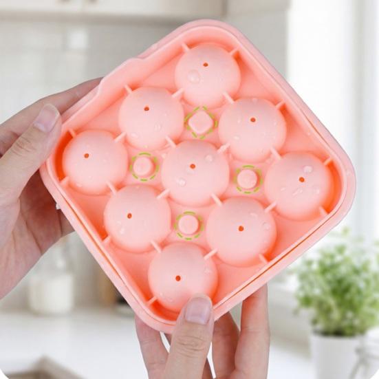 Ice Cube Mold Covered Dust-Proof Silicone Ice Cube Maker with Water-Draining Design 9-Compartment Food-Grade Silicone Football Shape Ice Ball Tray