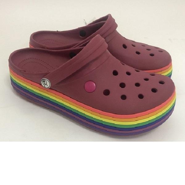 Women's Summer Hollow Hole Shoes Thick-soled Rainbow Fashion Breathable Beach Shoes Thick-soled Slippers