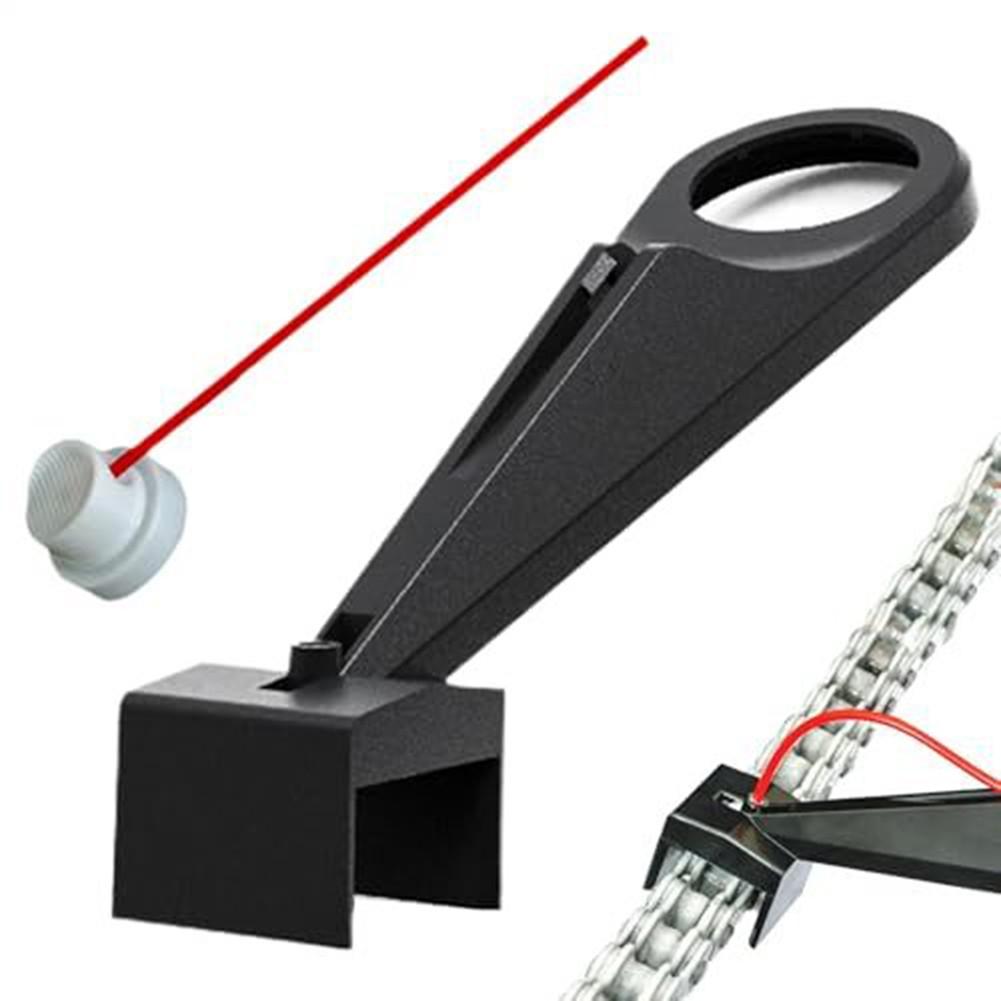 

Motorcycle Chain Cleaning and Lubricating Tool Designed for Easy Handling