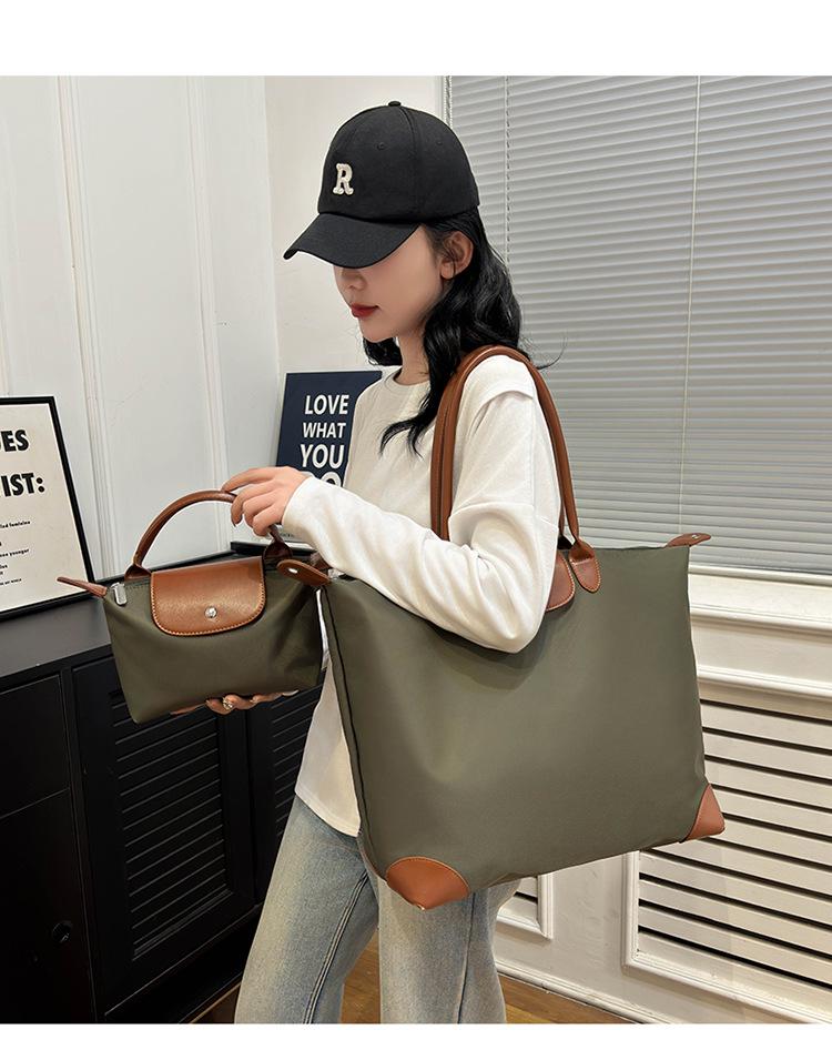 Large Capacity Commute Tote: Durable Handheld Bag for Computer, Yoga, Fitness, and Sports