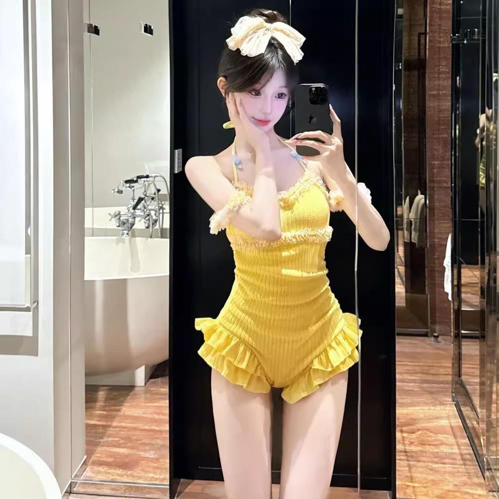 

Feifei Sleeves Are Pure Cute Girl INS Style Sexy Skin-covering Island Vacation Hot Swimsuit S