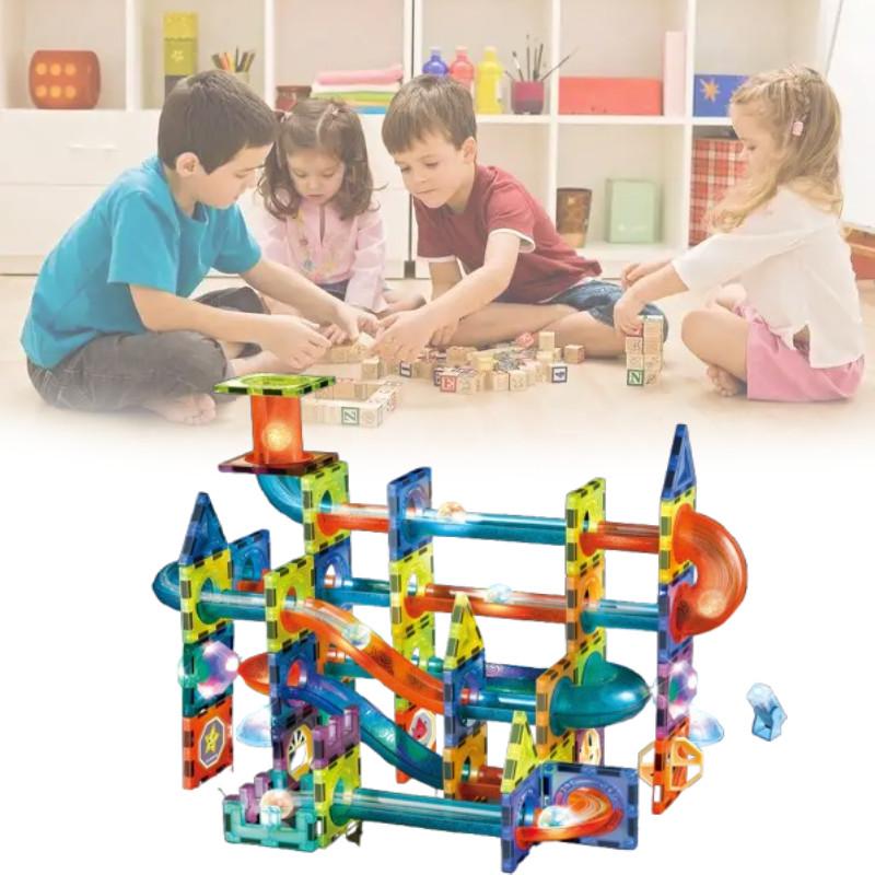Building Magnetic Blocks Toy For Children With Scene Track Scene Design Supplies