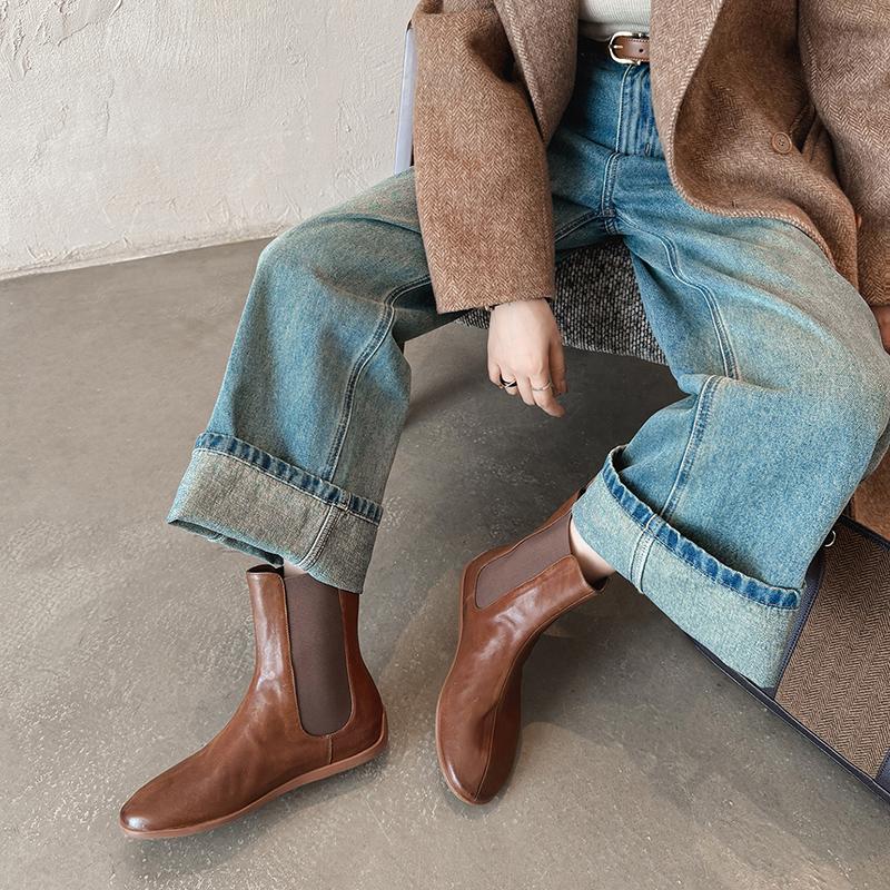 Fashion 2025 NEW Autumn Women Boots Genuine Leather Women Shoes Round Toe Flat Heel Shoes Retro Slip-on Ladies Shoes Modern Boots