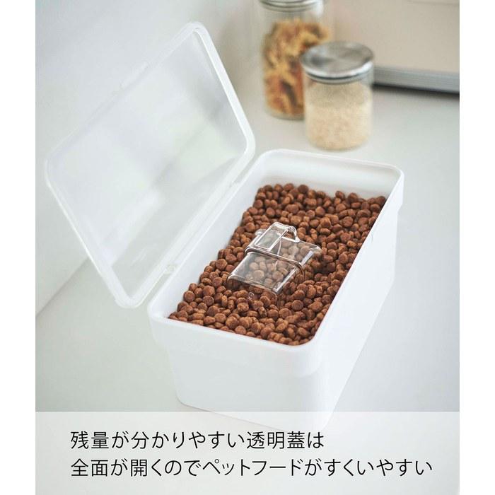 Yamazaki Airtight Pet Food Container 1.5kg with Measuring Cup, White.