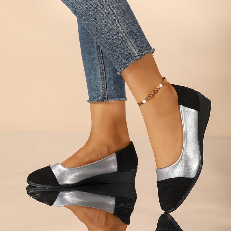 Fashion Soft Leather Round Toe Thick Low Heel Colorblock Single Shoes Women's 2025 Spring and Autumn New French Retro Flats