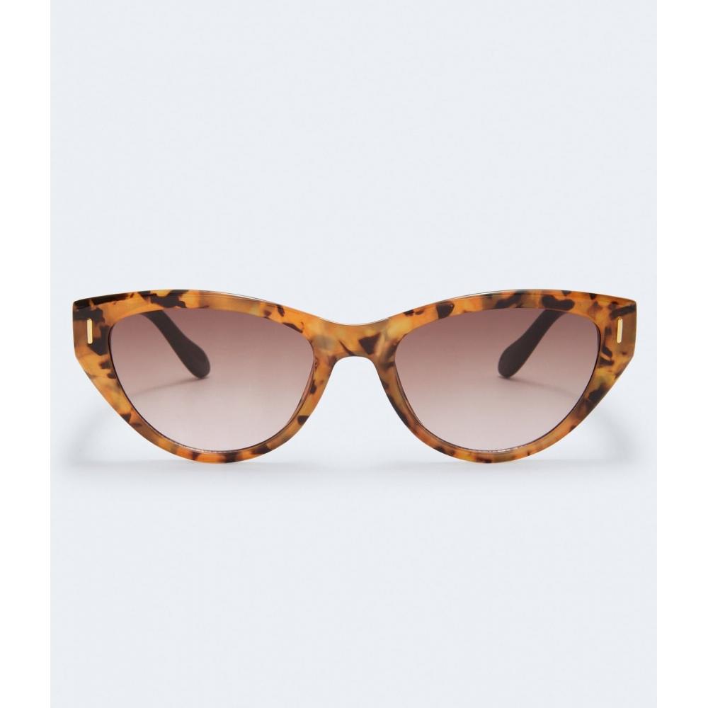 

Aeropostale Tortoiseshell Cateye Sunglasses