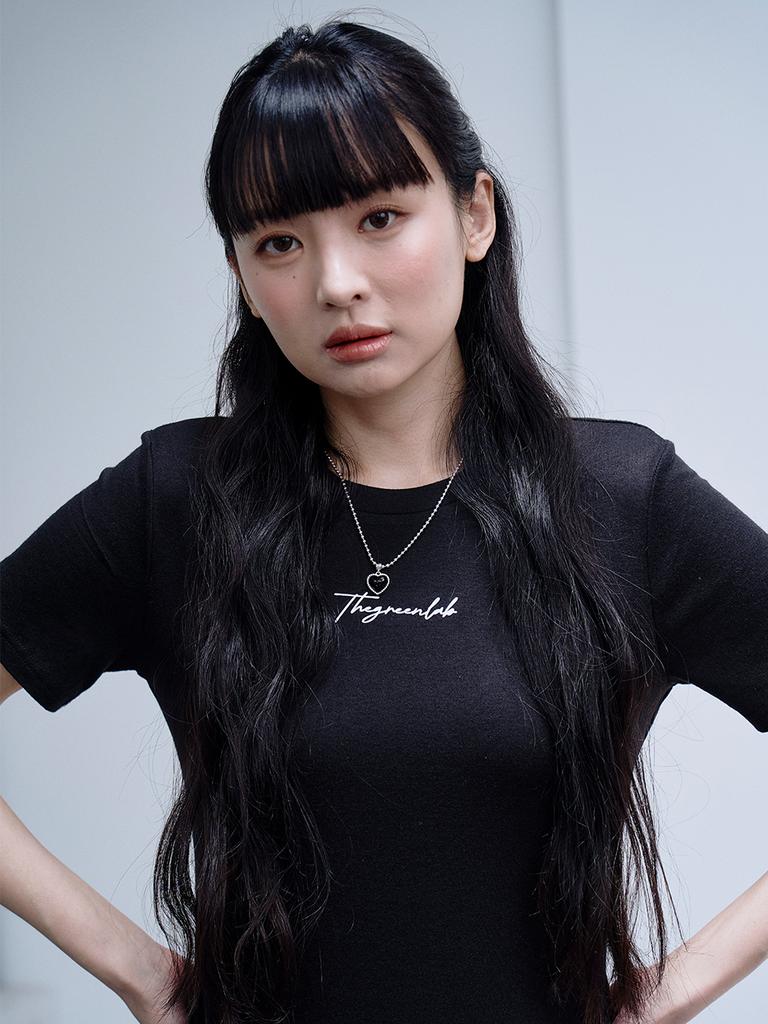 THE GREEN LAB Tiered Short Sleeve T-Shirt [Black]