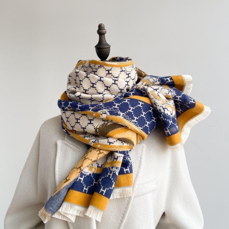 Letter imitation cashmere new scarf light luxury winter trend warm horse print scarf thickened short beard shawl