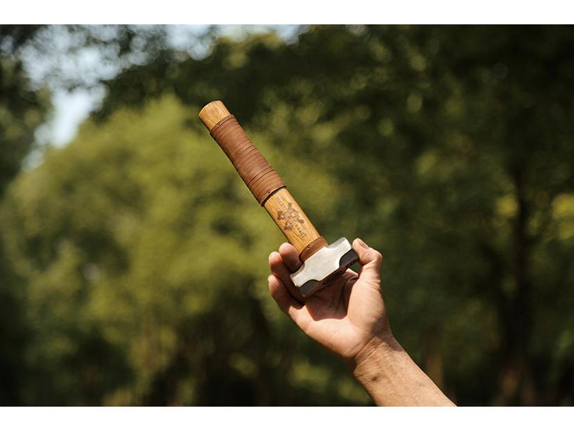 G&B Grumpy Bear Cowhide Handle Camping Hammer - Durable Forged Ground Nail Tool for Outdoor Craftsmanship