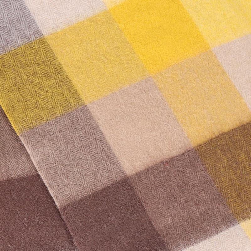 Aisyalan Elegant Plaid Wool Scarf