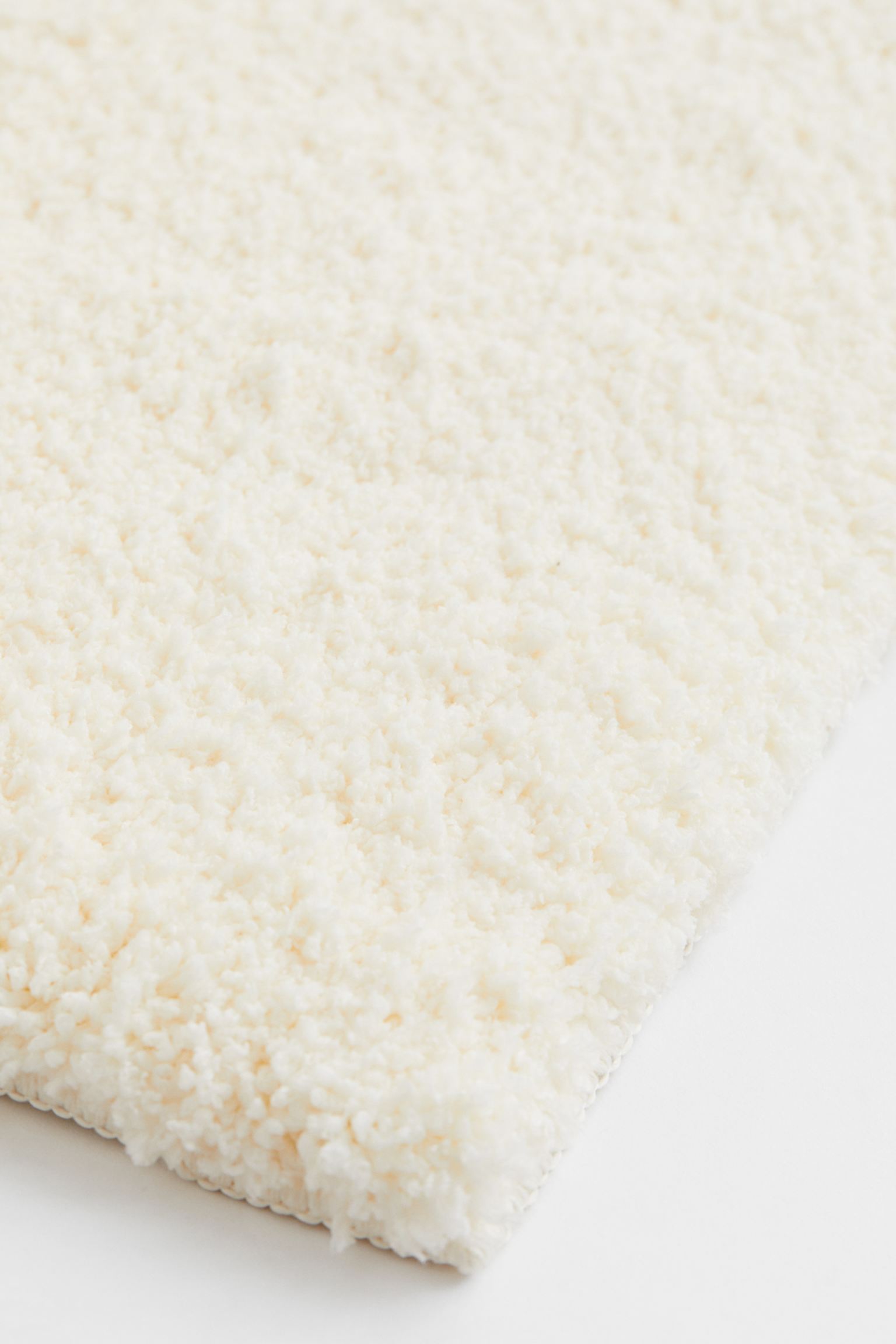 

Тафтинговый ковер