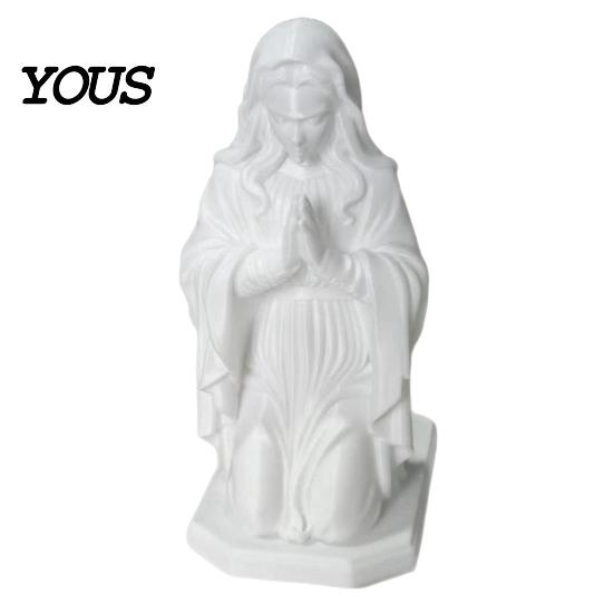Durable 3D Printed Figure Western Realistic Ornament, Compact Sculpture, Matte White Hexagonal Base Ornament PLA Statue, Stable Decorative Religious