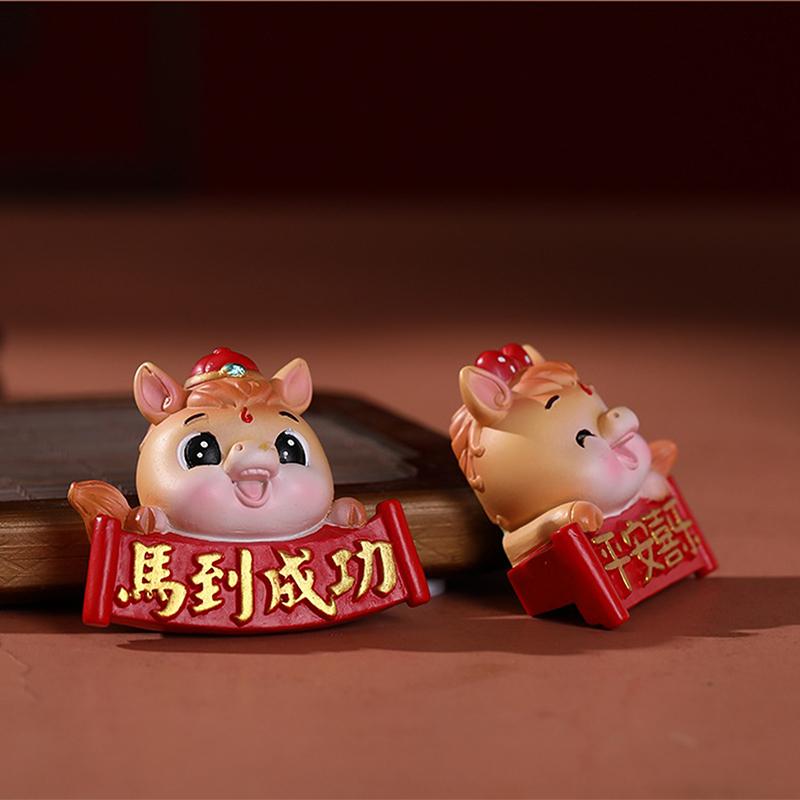 Year Of The Horse Cartoon Resin Decoration For Desk Car Dashboard TV PC Monitor Cute Animal 3D Pony Doll Figurine Car Ornament