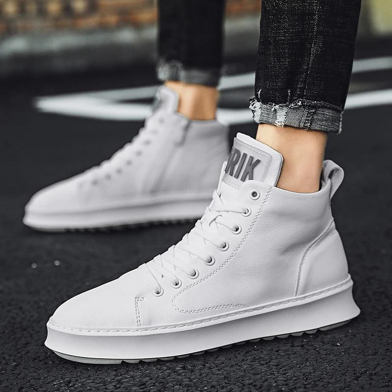 Fashion High Quality Winter Boots Men Fashion  Casual Leather Platform Footwear Classics Outdoor Antiskid Work Casual Comfy Walking Shoe