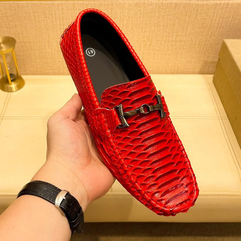 Fashion Handmade Business Loafers Classic Leather Casual Shoes Breathable Men Driving Shoes Fashion Moccasins Leisure Walk Slip on Flats