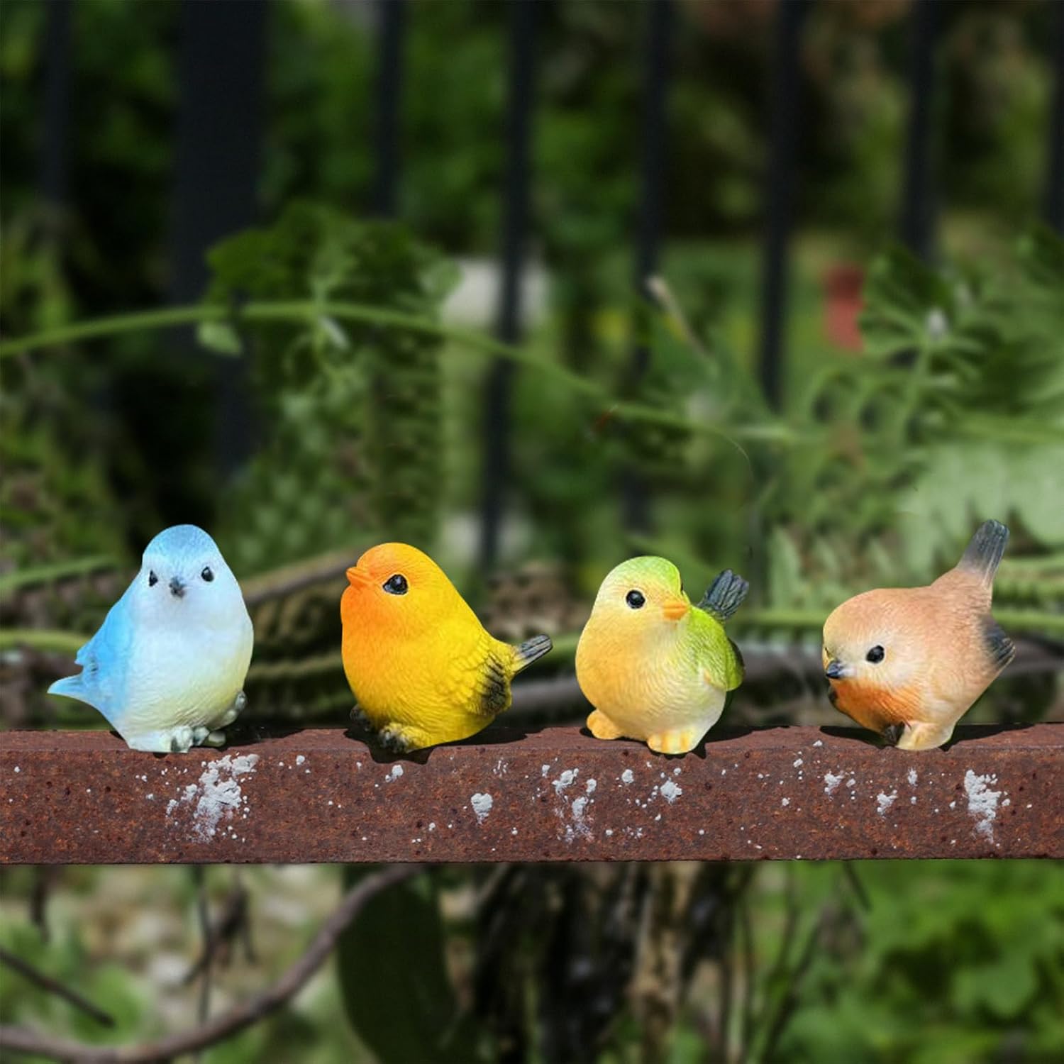 Bird Statue for Garden Decoration, Set of 4 Small Bird Mini Animal Miniature Decoration, Statue Fairy Garden Resin Statue for Outdoor Yard Porch Lawn