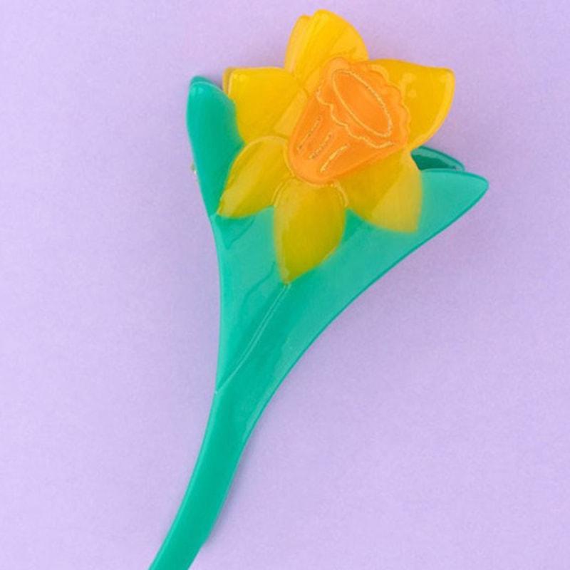 

Hello Suzette Daffodil Hair Claw Daffodil Hair Claw