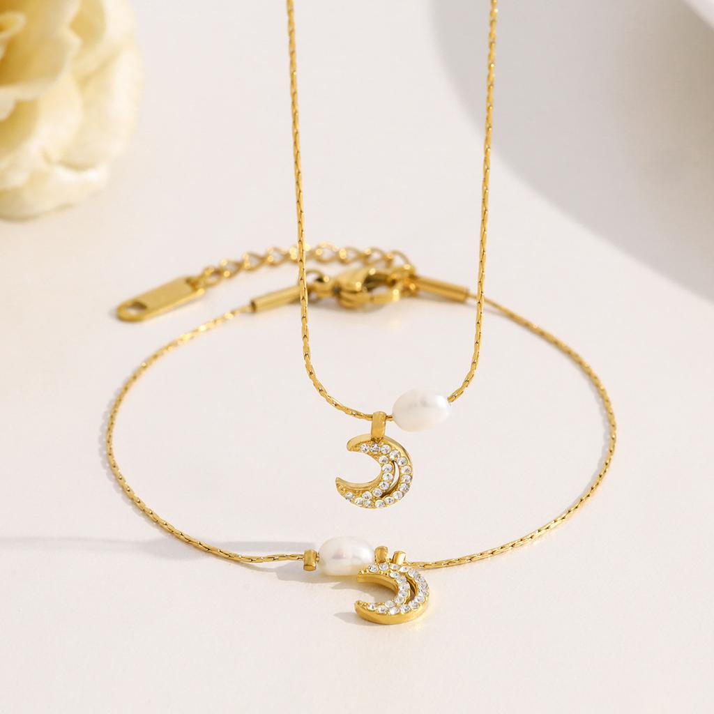 French Elegance Natural Freshwater Pearl Bracelet with Titanium Steel Moon Full Diamond Pendant Collarbone Necklace Set