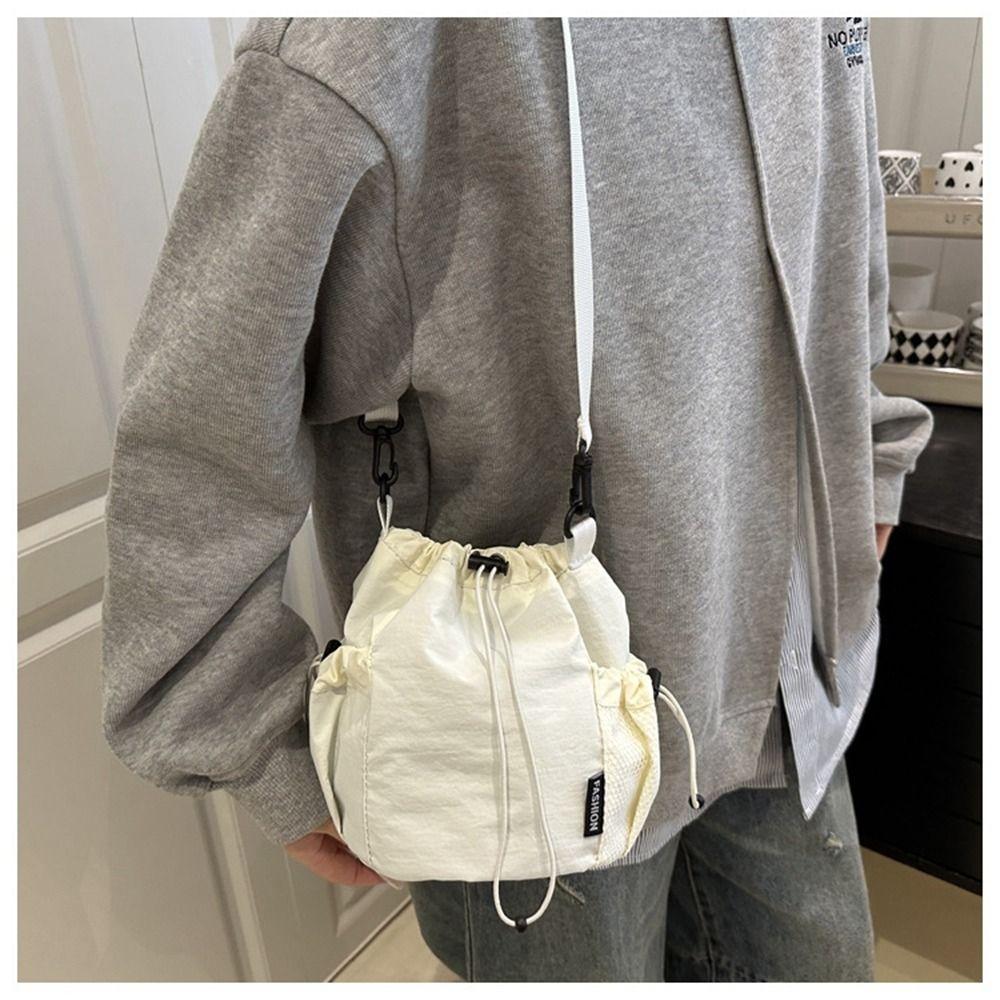 Korean Style Drawstring Bucket Bag Purse Small Crossbody Bag Fashionable Nylon Shoulder Bag  Women