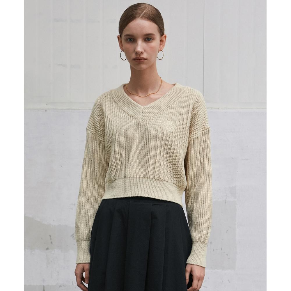 

NICKNICOLE NICOLE CROP V NECK KNITLIGHT BEIGE